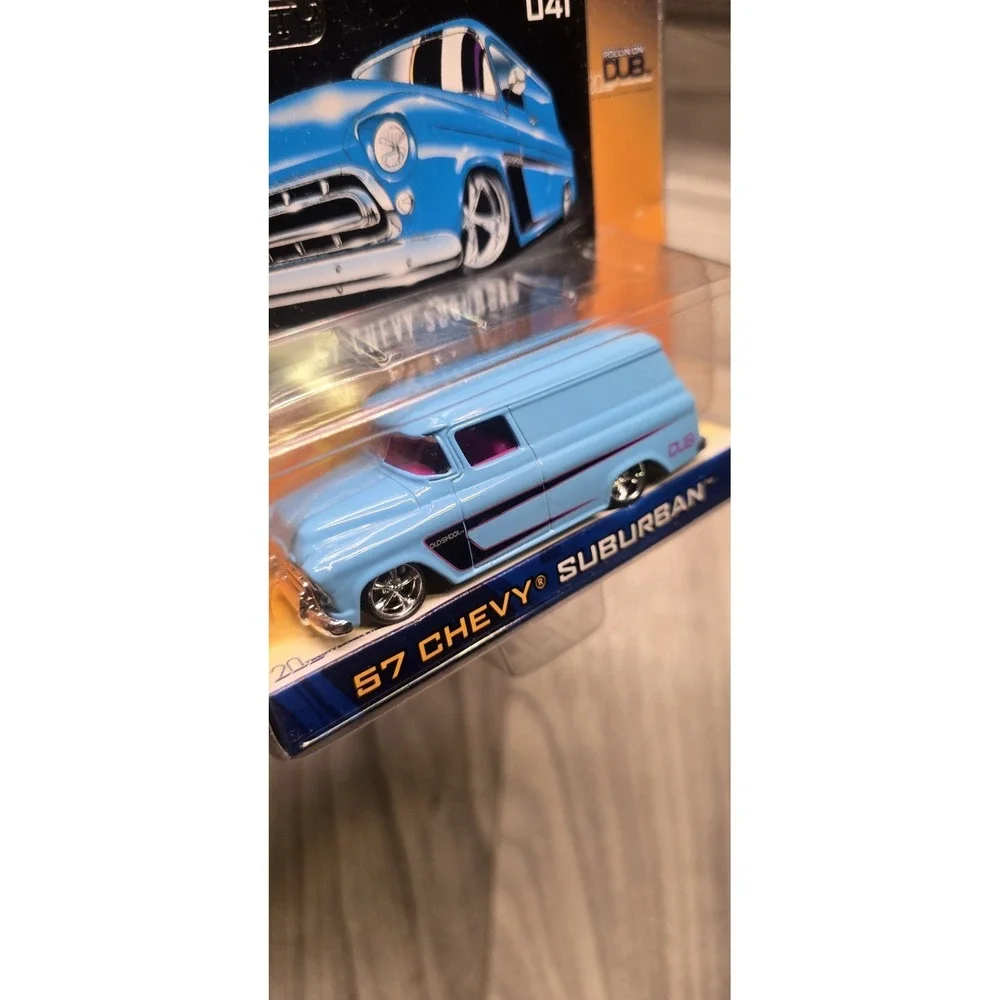 DUB CITY #41 - 57 Chevy Suburban